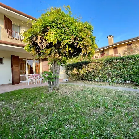 Homely With Private Garden And Shared Pool Porto Santa Margherita
